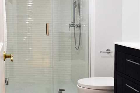 Tips for Tiling a Small Bathroom