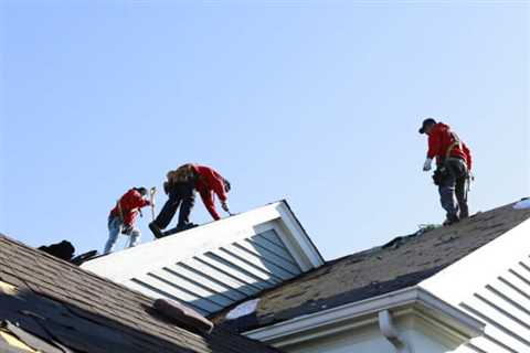 What to Look For When Hiring a Roofing Contractor