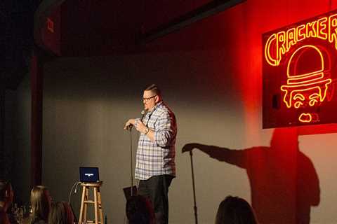 The 10 Best Comedy Clubs in North America: An Expert's Perspective