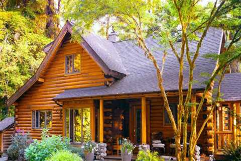 Are log homes expensive to maintain?