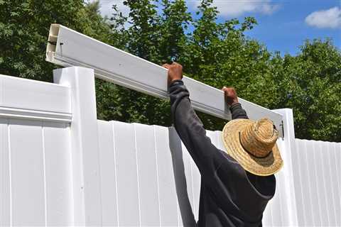 Vinyl Fences: The Advantages and Disadvantages You Need to Know