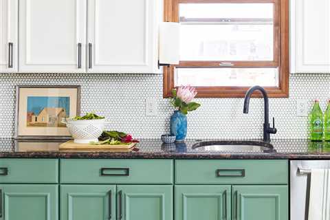 Green Kitchen Cabinets