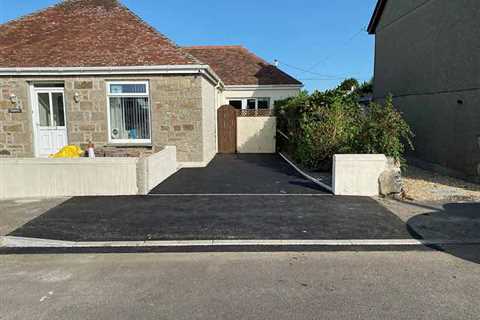 Where To Find A Professional Dropped Kerb Contractor?