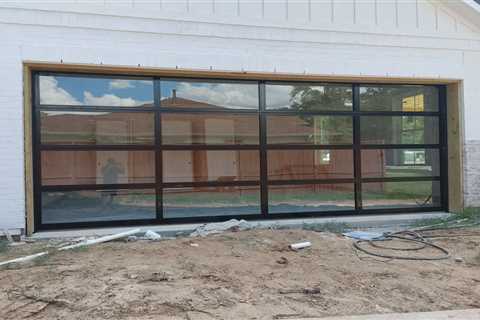 101 Buying Guide Ft. Glass Garage Doors in New Caney, Texas