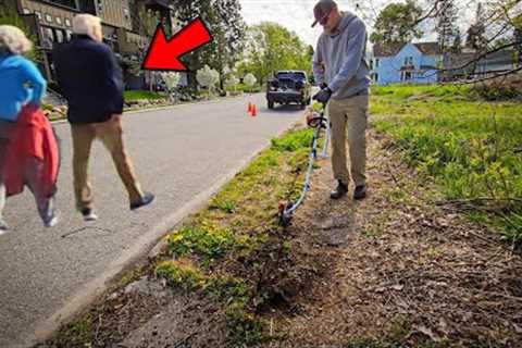 Couple Uses STREET Rather Than This MESSY SIDEWALK | They Thank Me For CLEANING It Up!