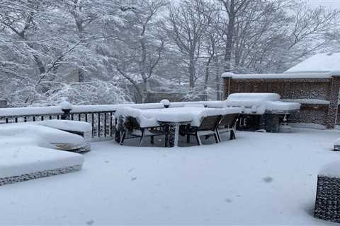 4 Ways to Prepare Your Deck for Winter Weather