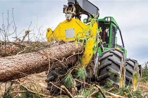 Exploring the Differences Between Forestry Equipment and Agricultural Equipment