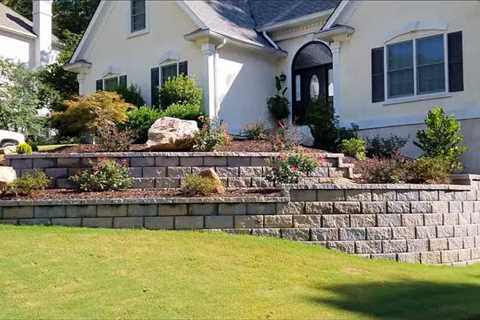 How to Enhance Your Home With Green Landscaping