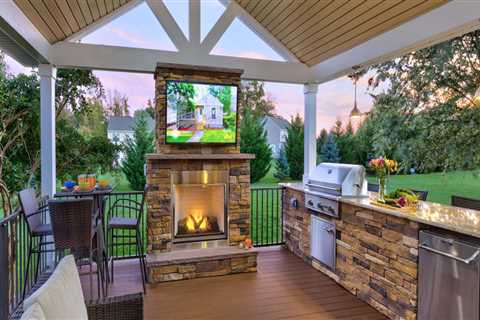 Outdoor Kitchens and Fireplaces: Enhance Your Outdoor Living Space