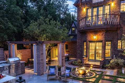 Creating an Outdoor Entertainment Area: Maximizing Your Home's Curb Appeal