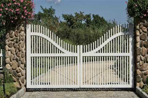 Stylish and Functional Fencing Solutions for Christchurch Landscapes