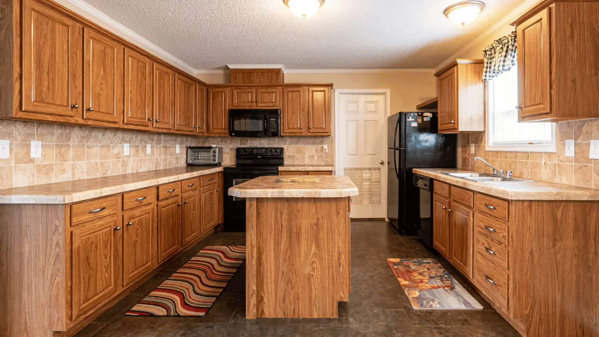 Expertly Crafted Custom Cabinets for Your Mesa, AZ Home - Custom Design Build & Remodel