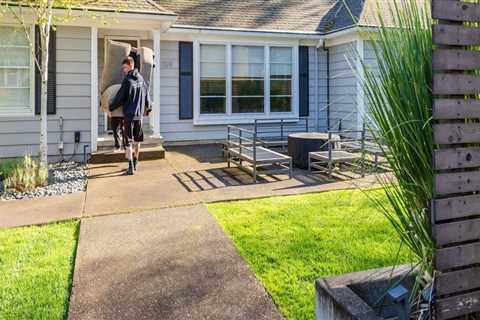 How Does An Estate Cleanout Service Provider Protect Hardwood Flooring During Home Transitions In..