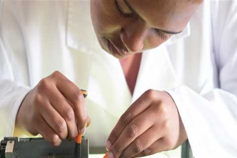 Enhance Safety and Efficiency with Advanced Displacement Sensors